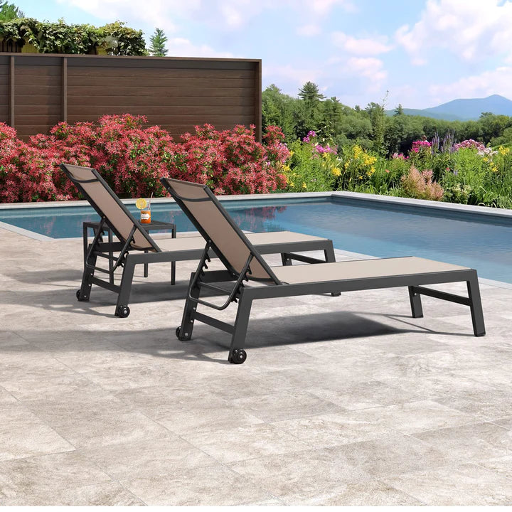 PURPLE LEAF Chaise Longue de Patio en Textilène, Piscine Avec Roulettes, Chaise de Bain de Soleil Pour L'extérieur, La Plage, La Cour, Table D'appoint Incluse