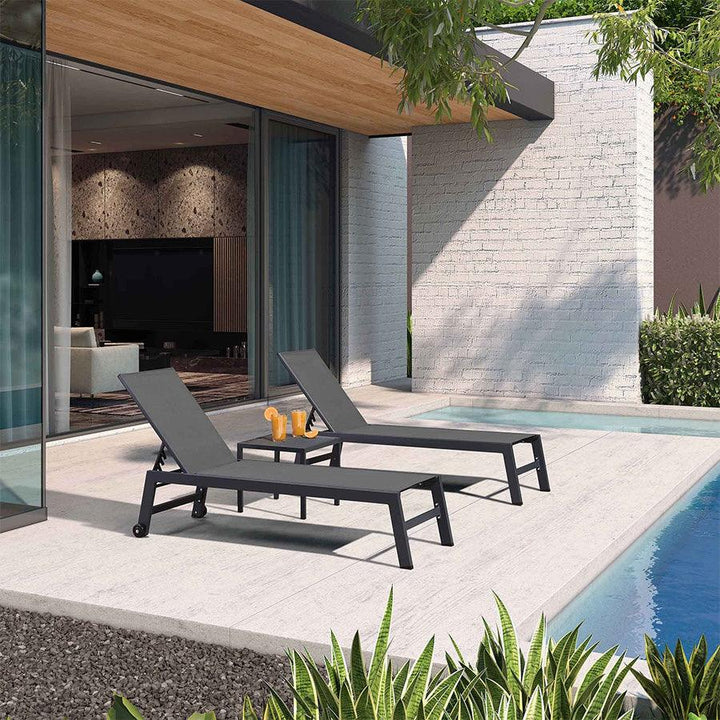 PURPLE LEAF Chaise Longue de Patio en Textilène, Piscine Avec Roulettes, Chaise de Bain de Soleil Pour L'extérieur, La Plage, La Cour, Table D'appoint Incluse